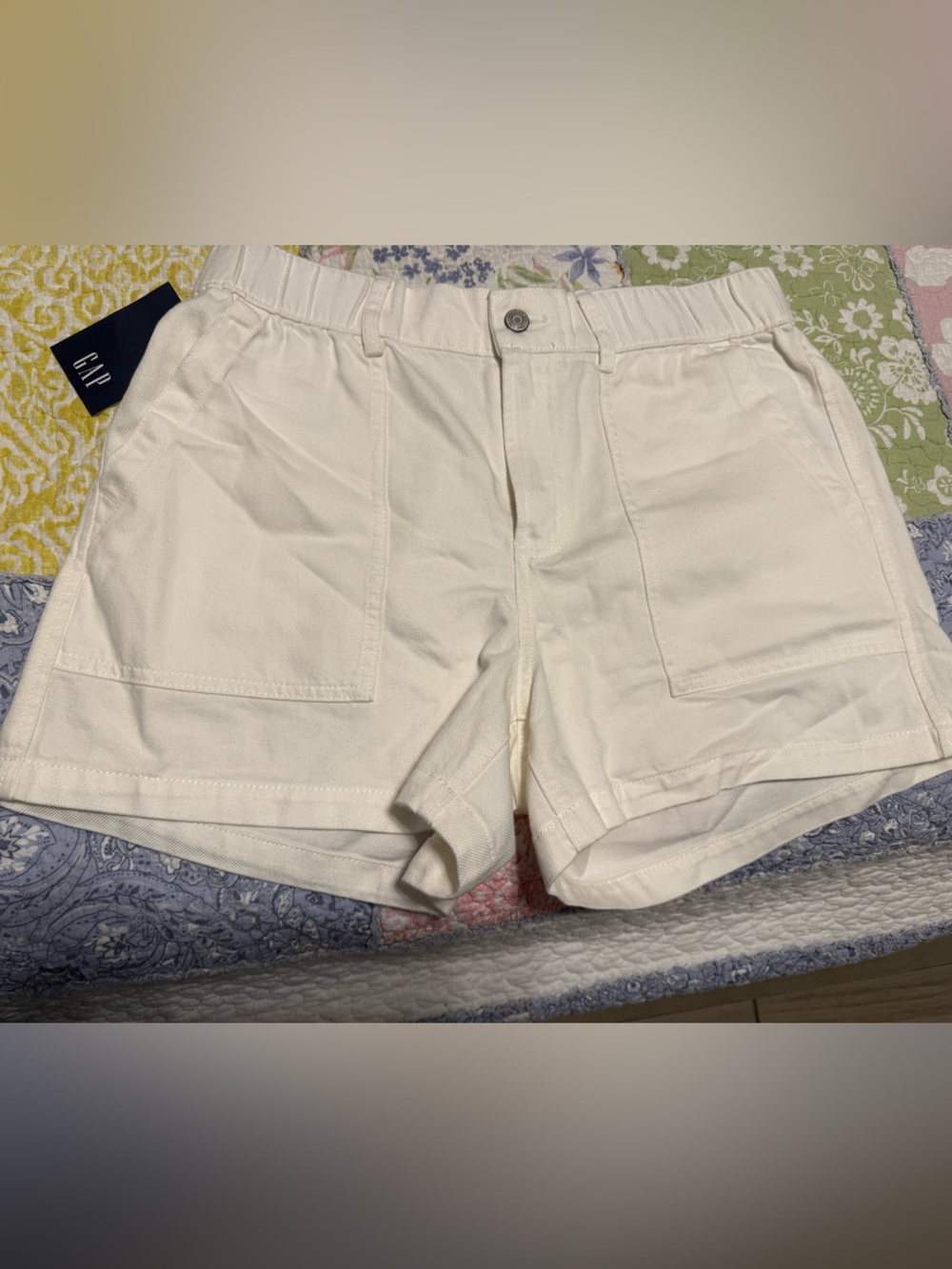 GAP Women's White Casual Utility Shorts size Large NWT